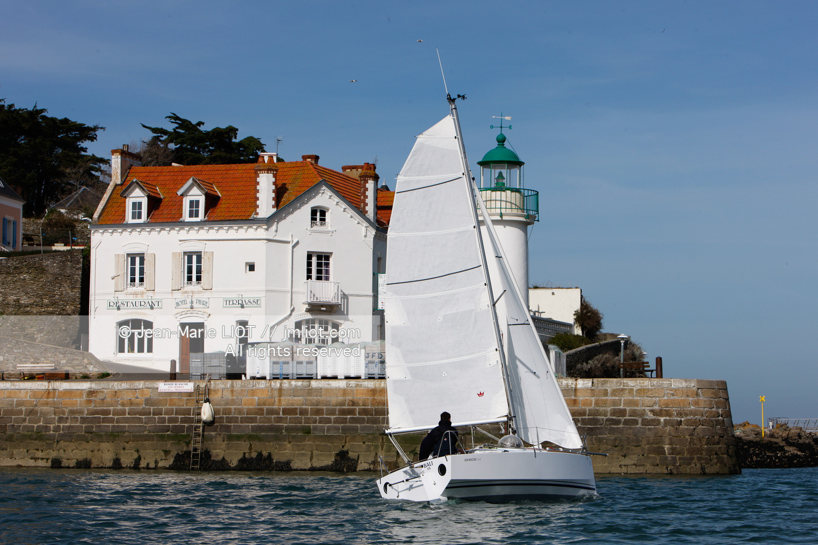 VOILE MAGAZINE