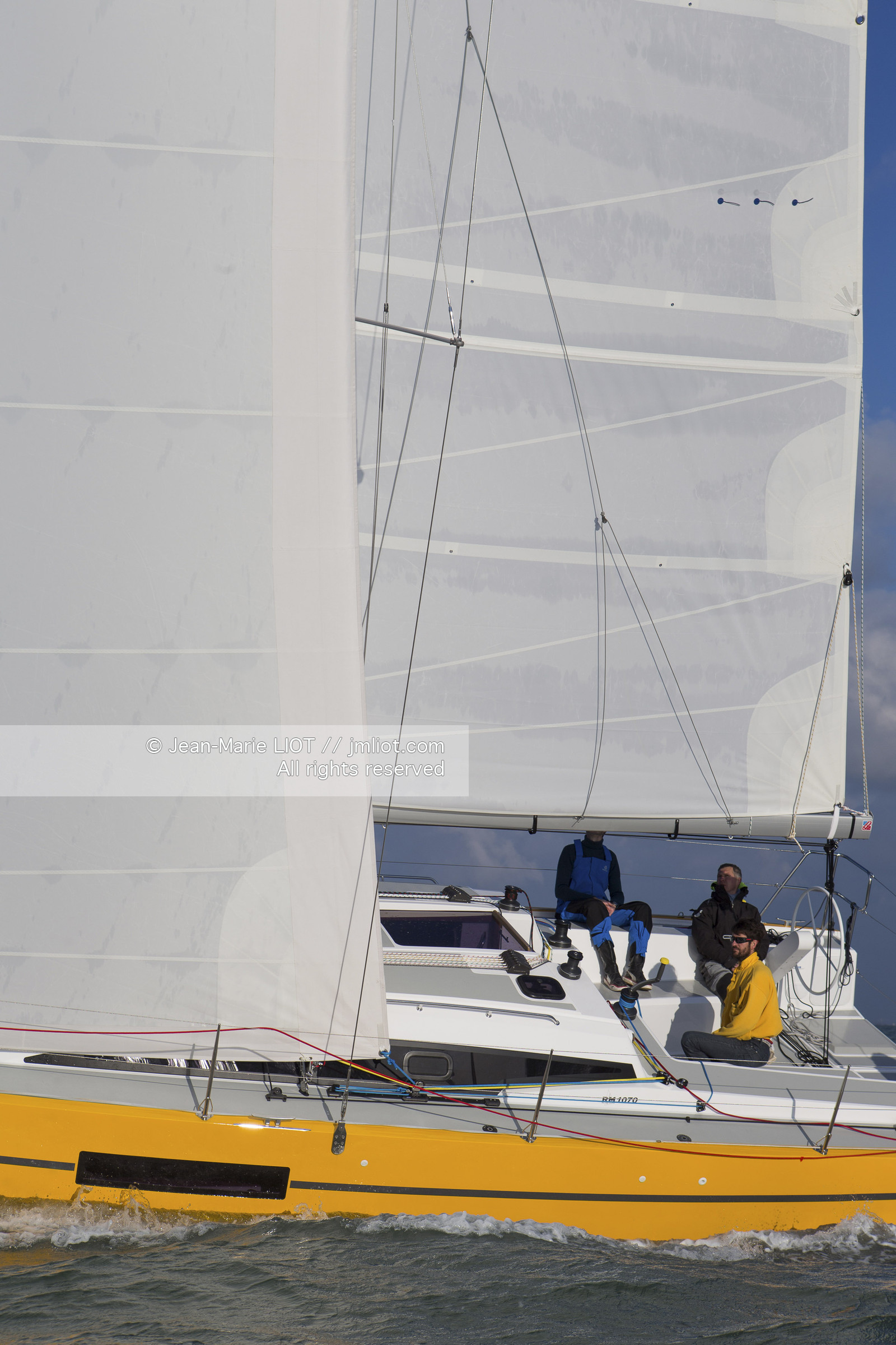 RM 10,70 - RM YACHTS