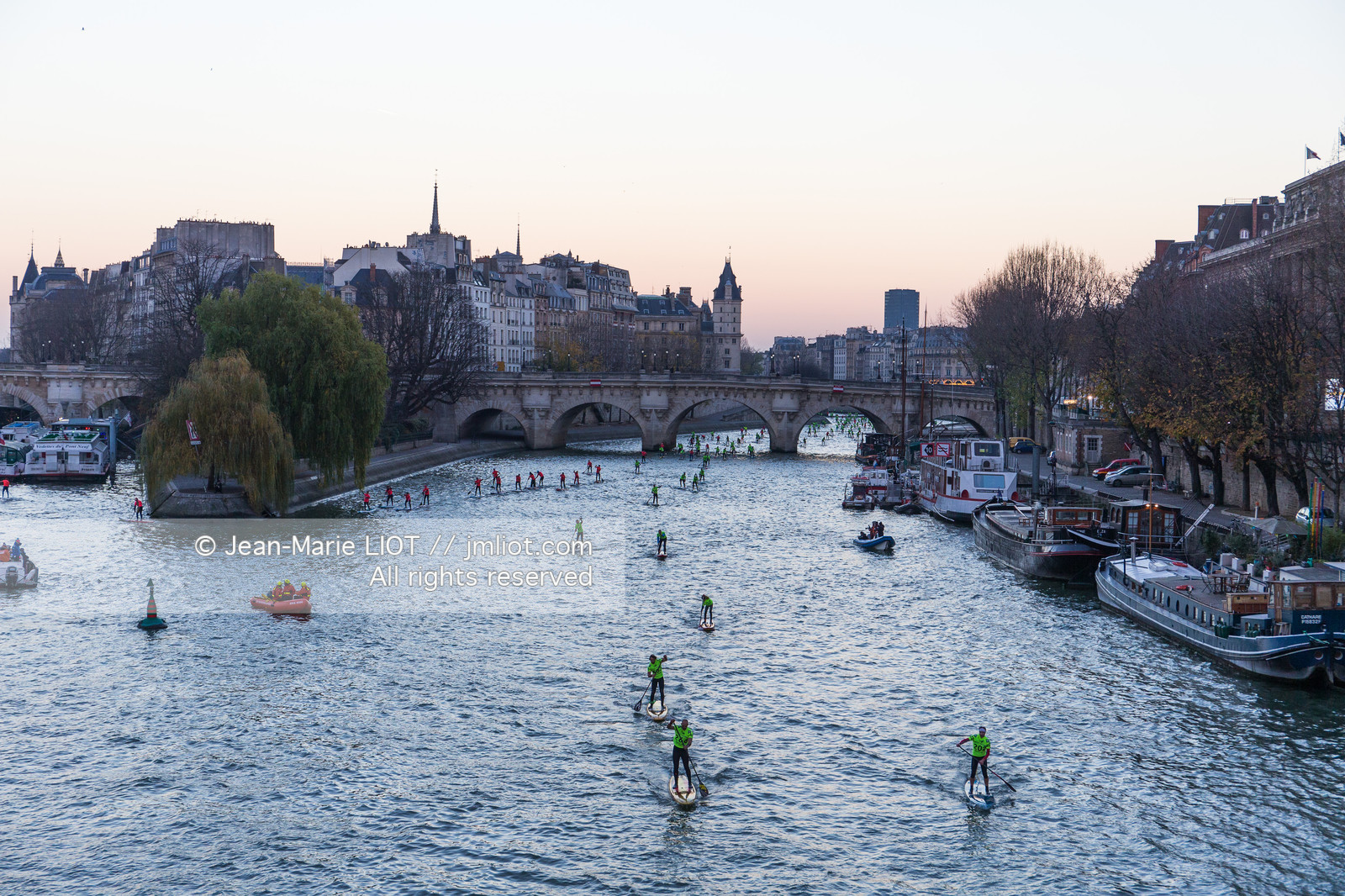 PADDLE - LA SEINE - PARIS