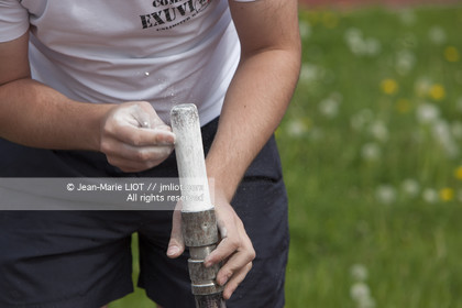 .Russia, Saint Petersburg, listed as World Heritage by UNESCO, Gorodki playeurs, traditionnal russian game, tossing sticks