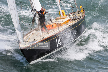 LOICK PEYRON A BORD DE PEN DUICK II