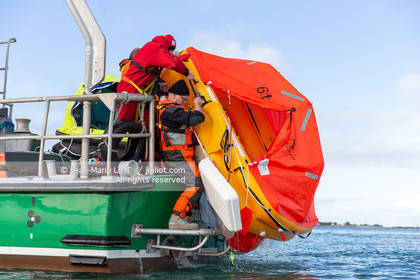 RADEAUX DE SURVIE - COMPARATIF