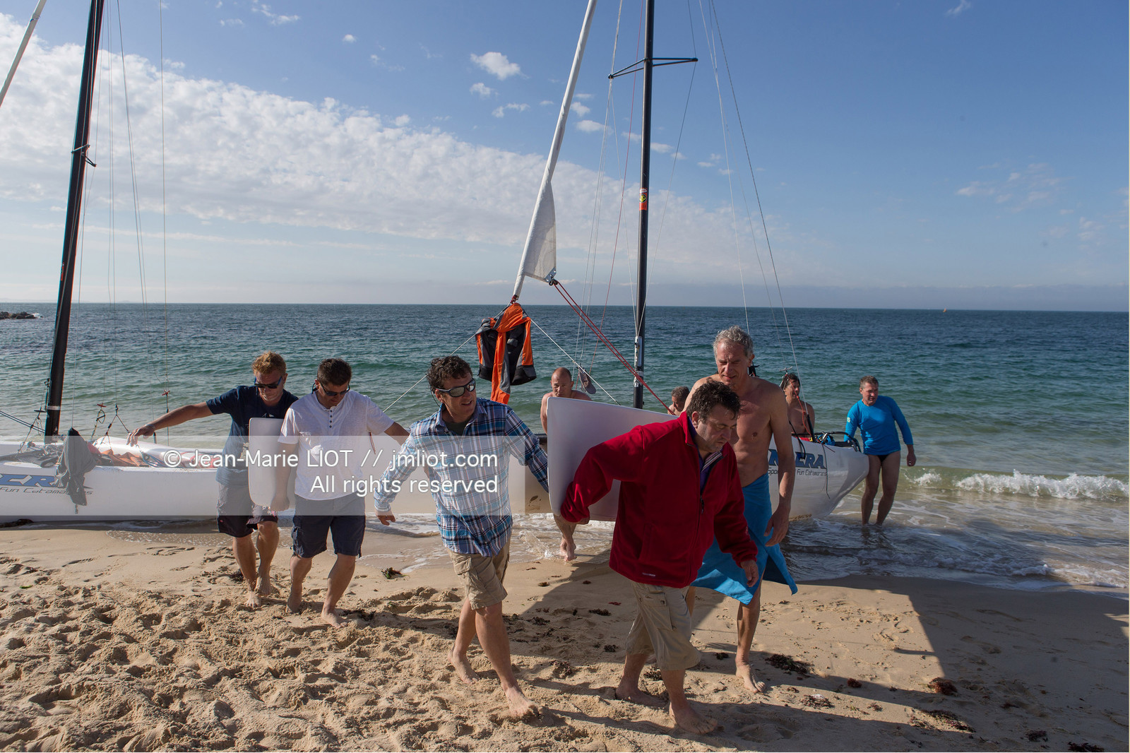 VOILES ET VOILIERS - RAID CATA EN BRETAGNE SUD