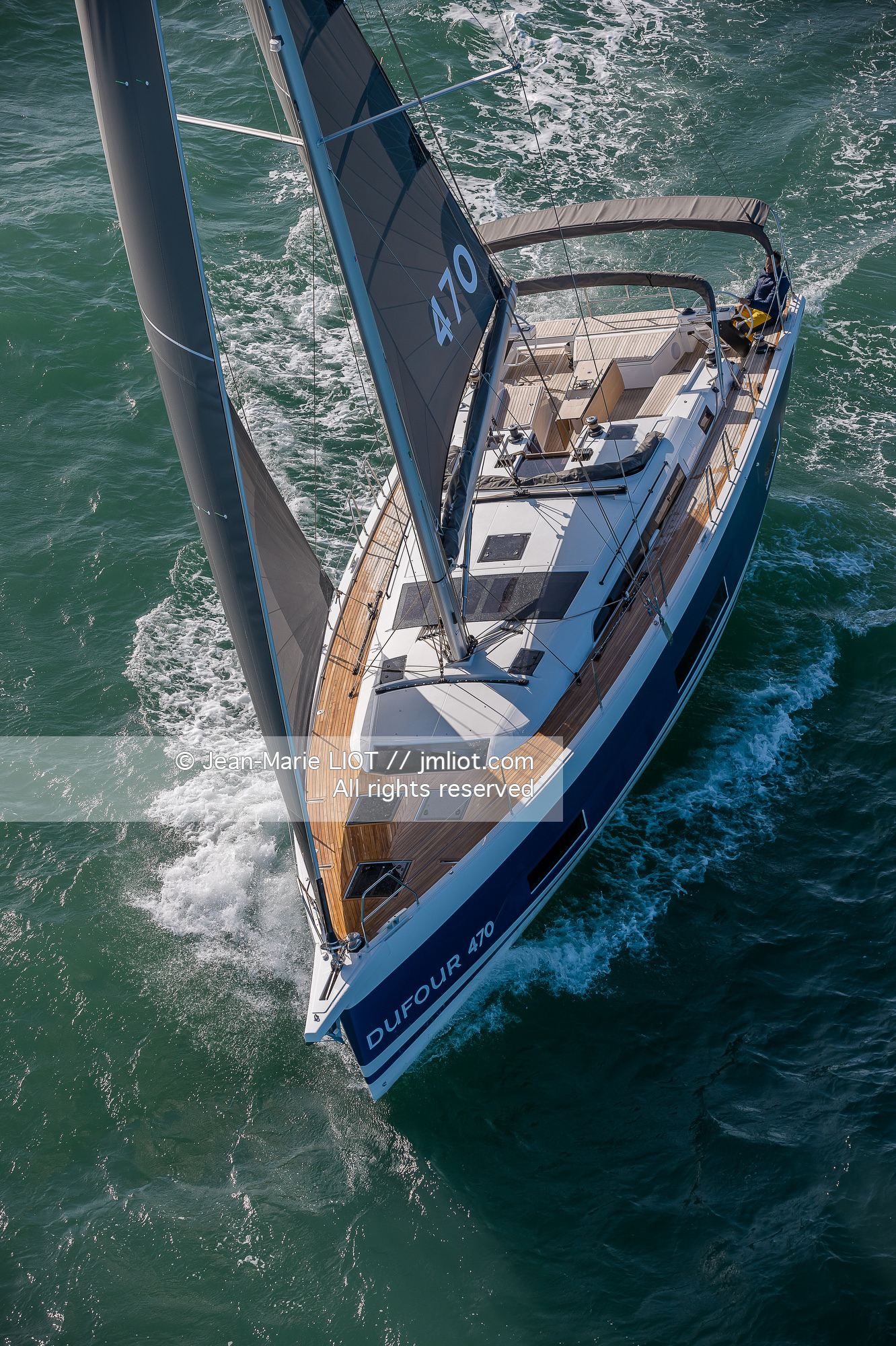 DUFOUR YACHTS - DUFOUR 470