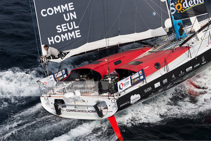 ERIC BELLION - COMME UN SEUL HOMME - VENDEE GLOBE 2016-2017