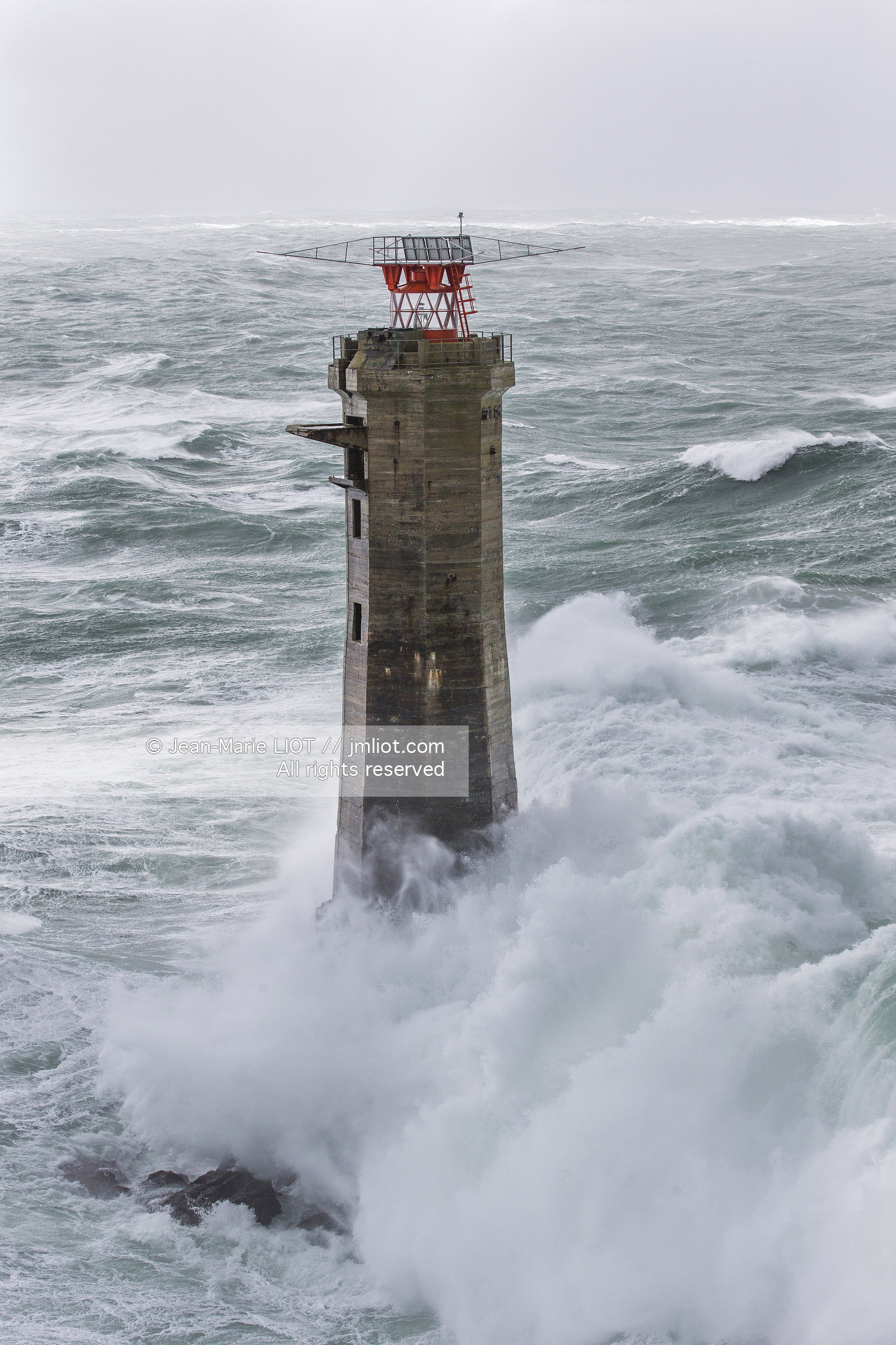 Les phares d'Iroise dans la tempête Ruth