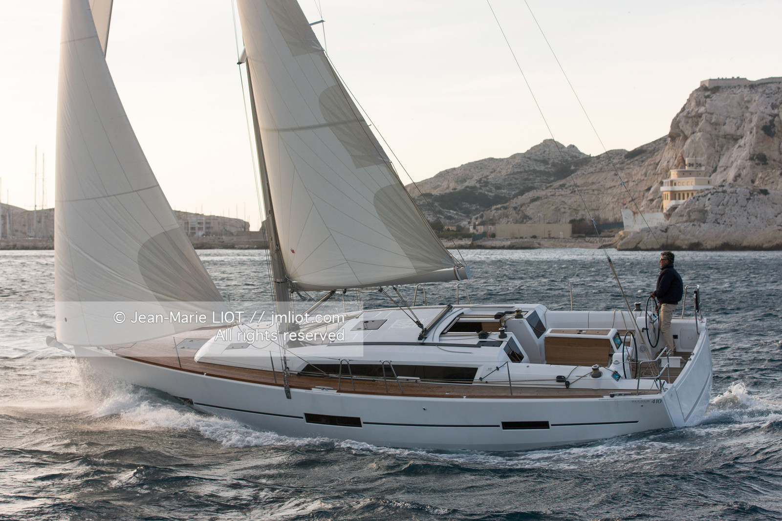 DUFOUR YACHTS - DUFOUR 410 NEW MODEL