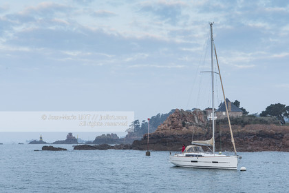 VOILE MAGAZINE - 100 MILLES A BORD