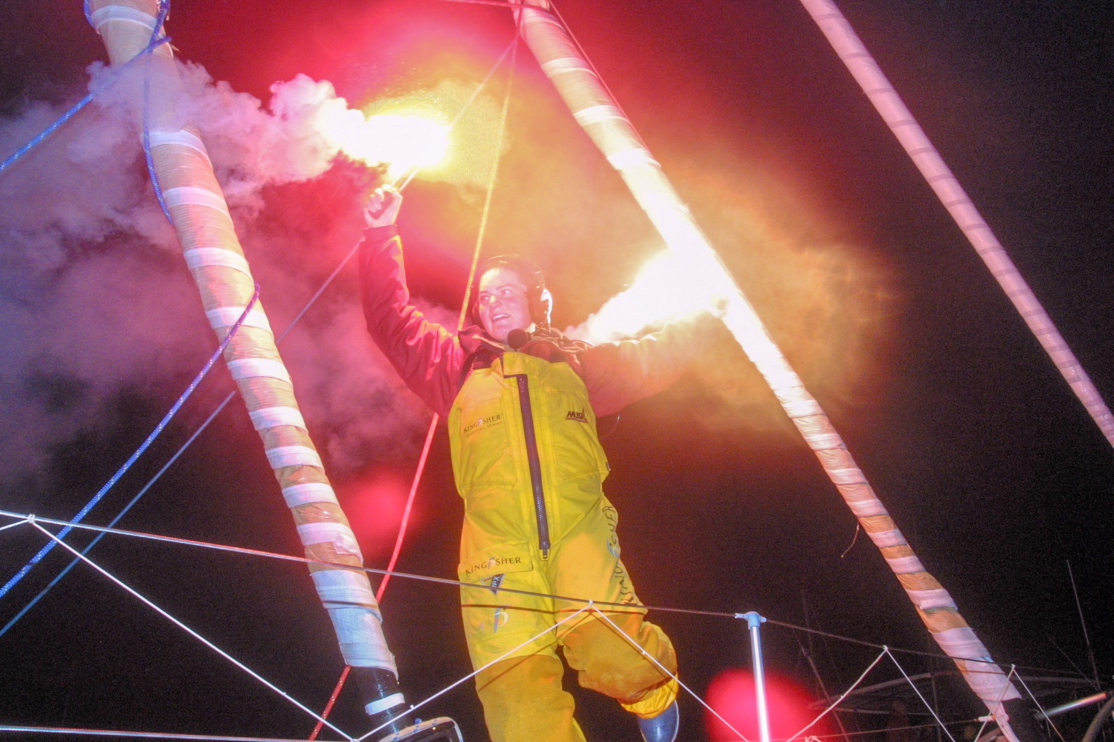 ARRIVEE ELLEN MACARTHUR - 2E