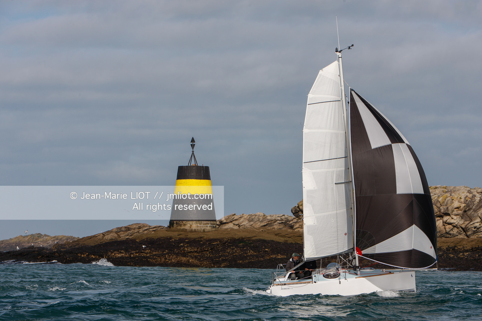 VOILE MAGAZINE