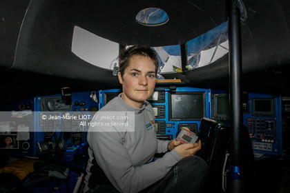 ELLE MACARTHUR - RECORD DU TOUR DU MONDE EN SOLITAIRE