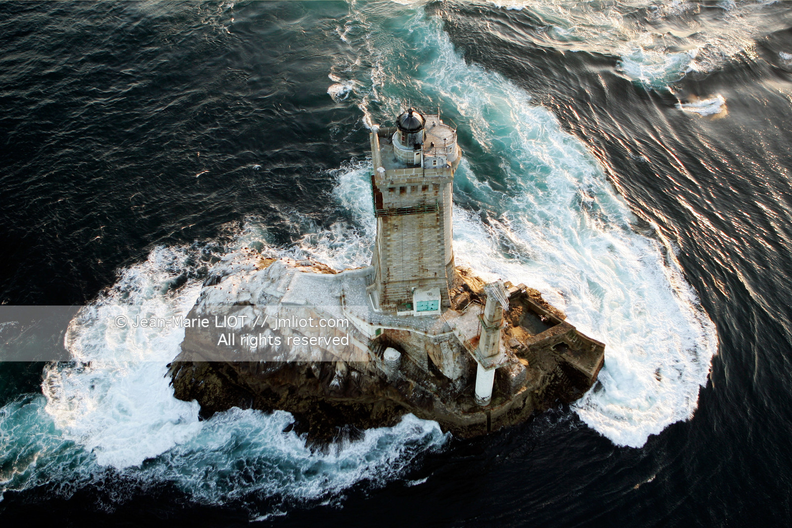 PHOTO ¬© JEAN-MARIE LIOT  TFV06 MENTION OBLIGATOIRE POUR TOUTE UTILISATION DROITS REÃÅSERVEÃÅS TOUR DE FRANCE A LA VOILE 2006 LE 11 JUILLET 2006 RALIEMENT CAMARET LA ROCHE-BERNARD