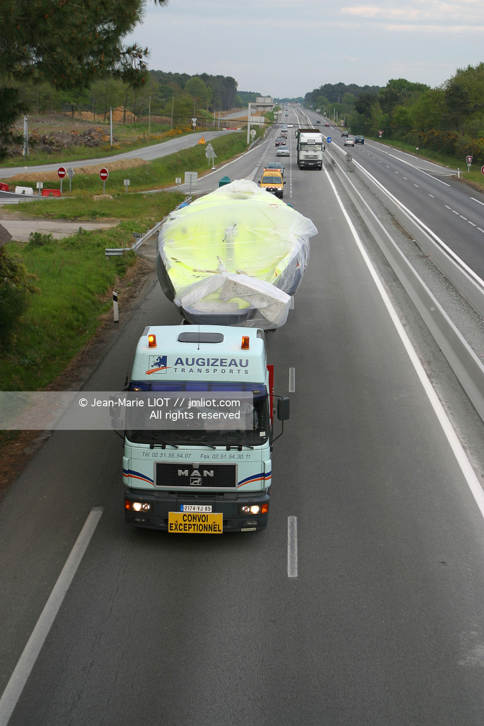 DEFI AREVA - AMERICA S CUP 2002
