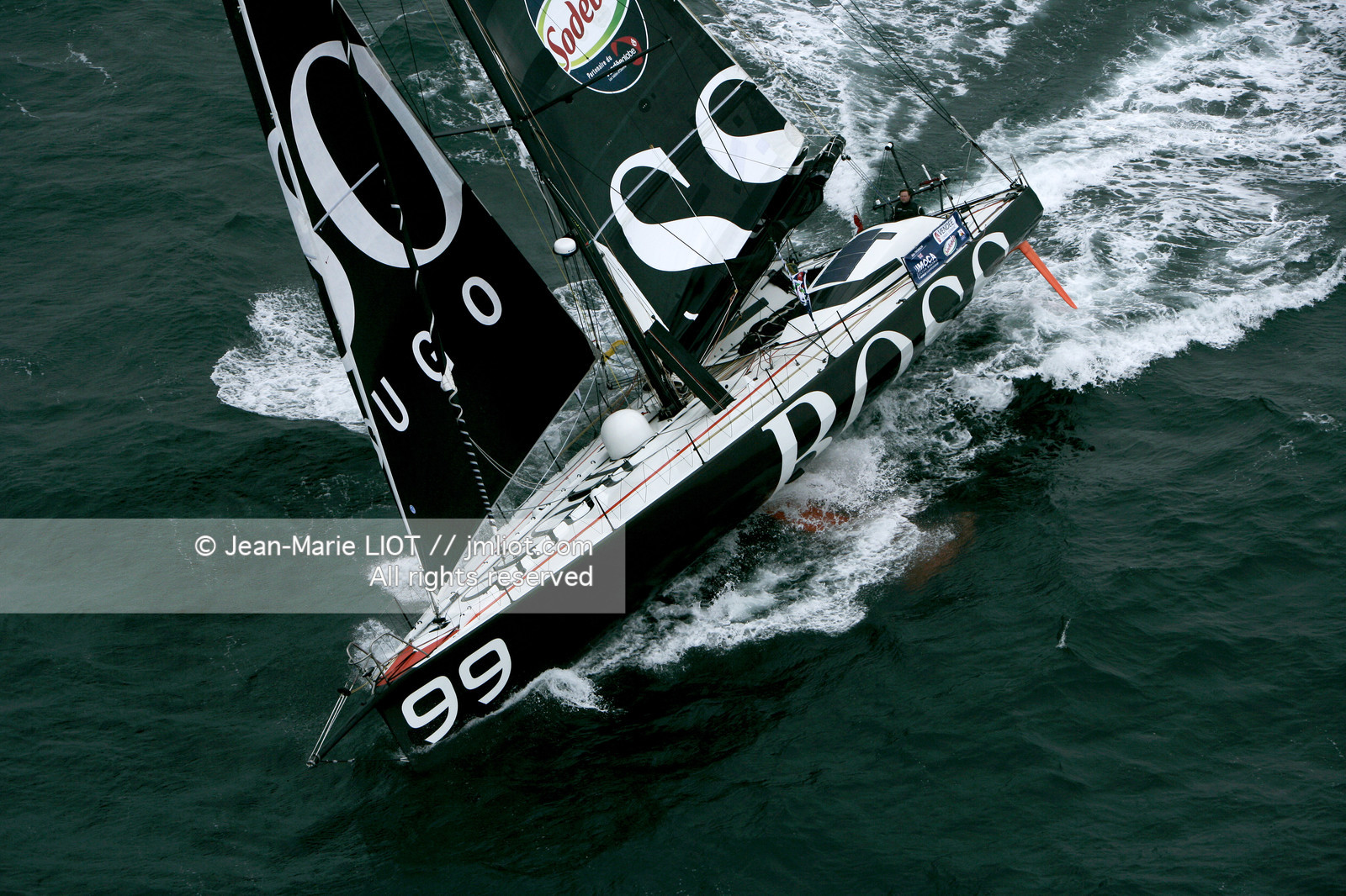 081109VGDEPART_L7A1788