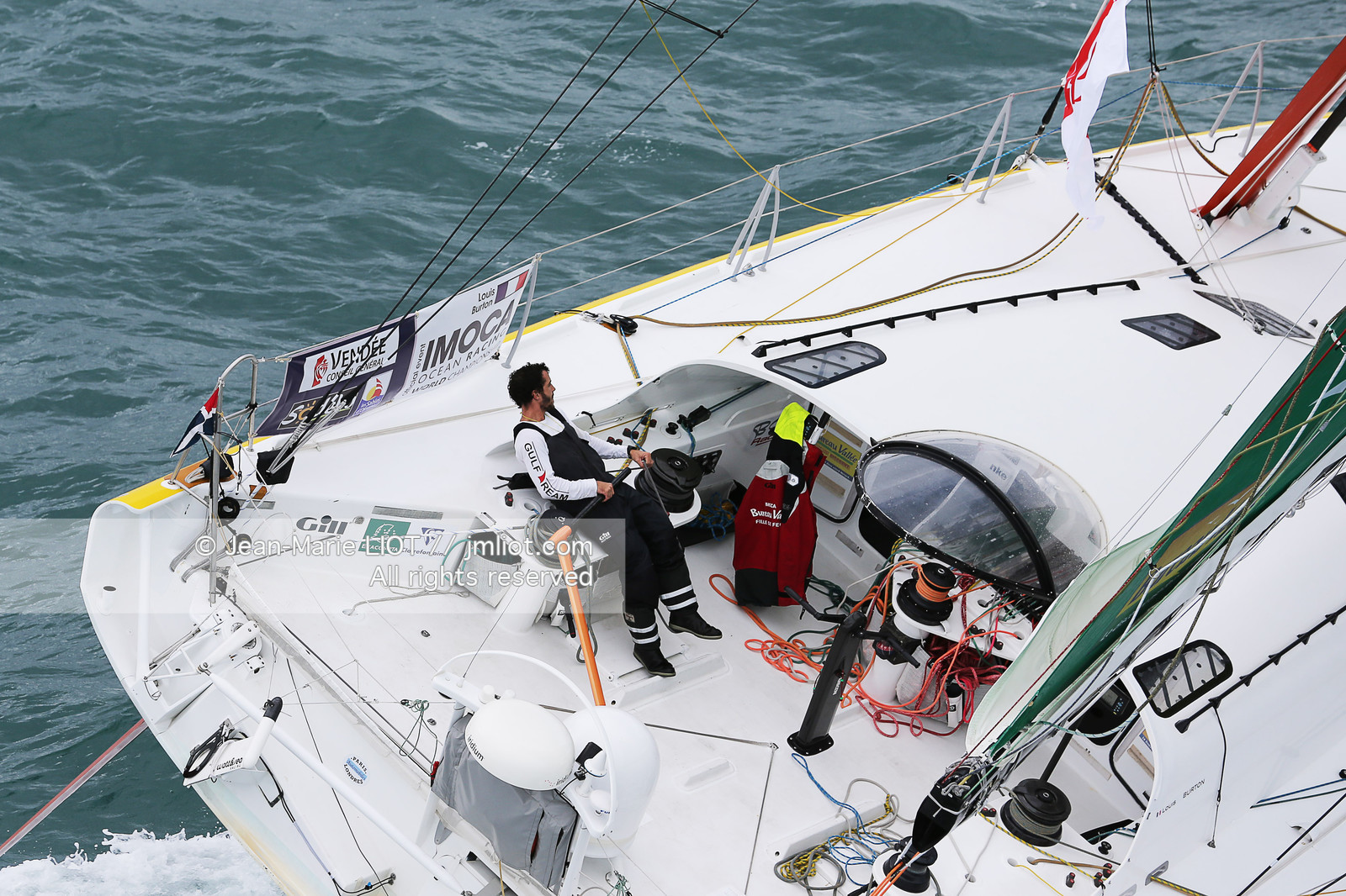 BUREAU VALLEE - LOUIS BURTON