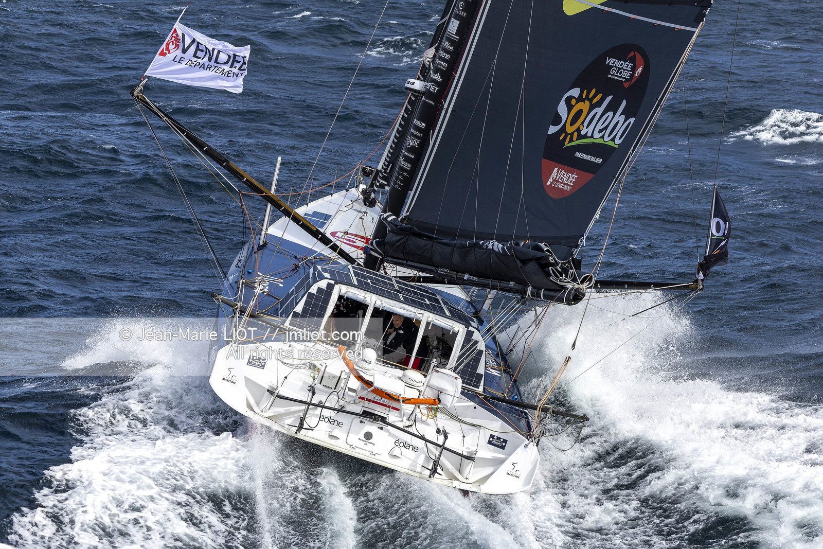 FABRICE AMEDEO 2024 - IMOCA NEXANS WEWISE - VENDEE GLOBE 2024-2025
