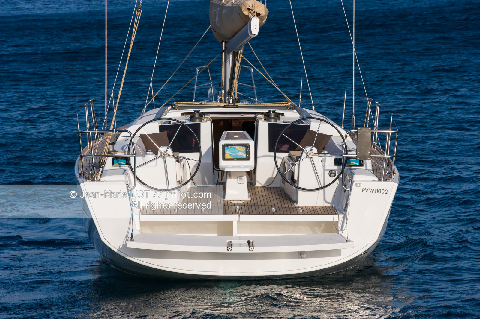 DUFOUR YACHTS - DUFOUR 410 NEW MODEL