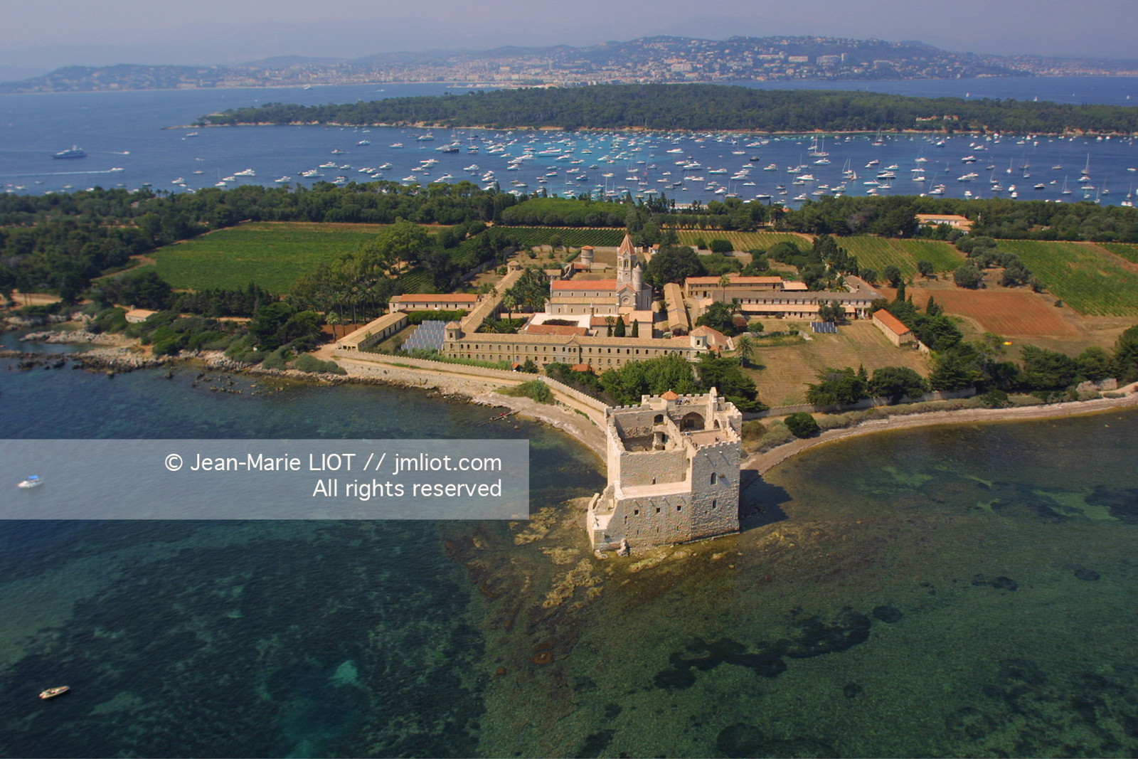 PHOTO © JEAN-MARIE LIOT.LES ILES DU LERINS.