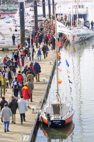 ARRIVEE ELLEN MACARTHUR - 2E