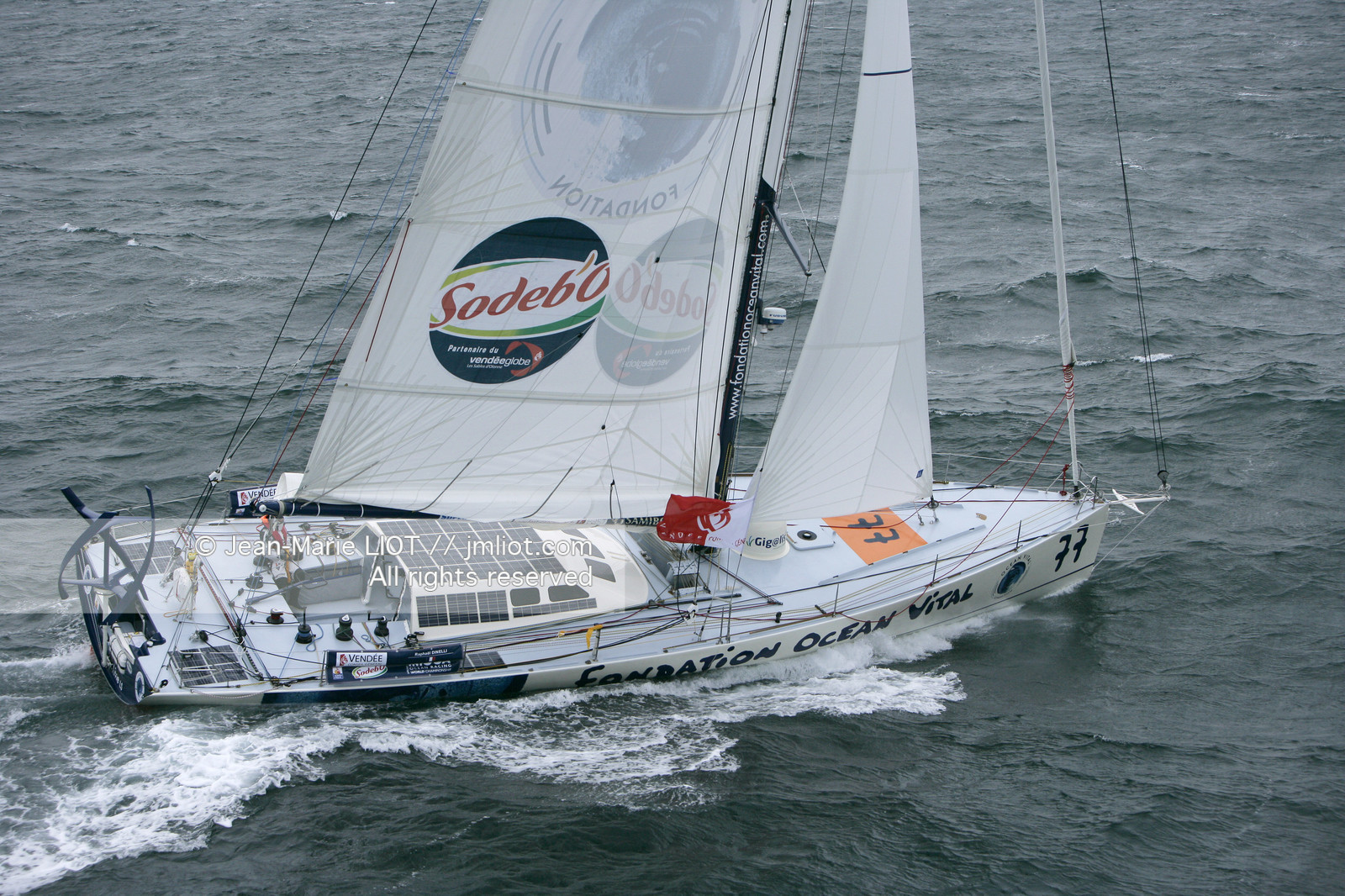 081109VGDEPART_L7A2038