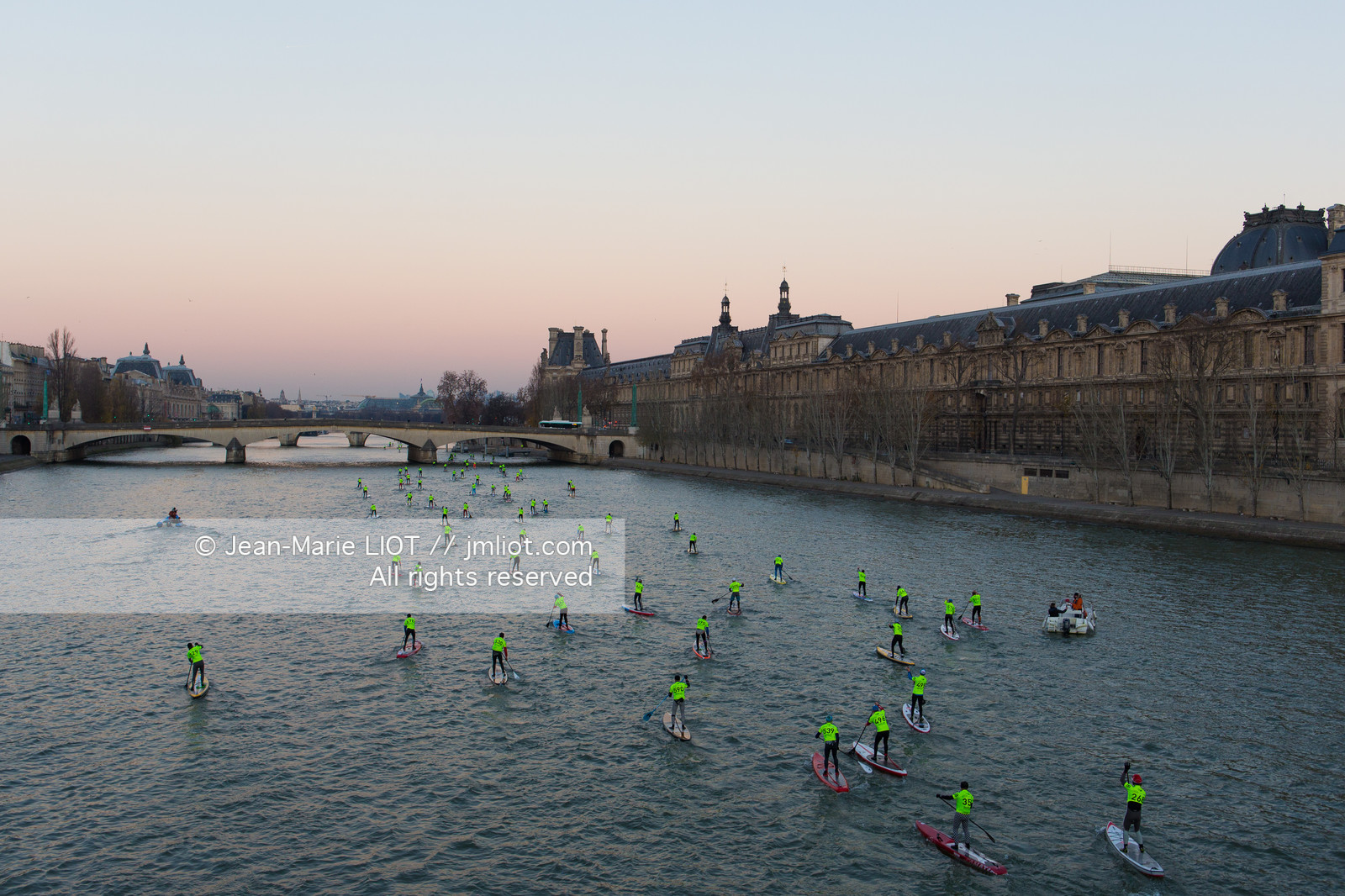 PADDLE - LA SEINE - PARIS