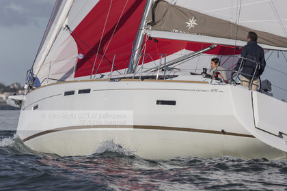 Ile de Ré, 23 09 2015, pour le chantier Jeanneau, le nouveau Jeanneau Sun Odyssey 419. Photo © Jean-Marie LIOT   Jeanneau