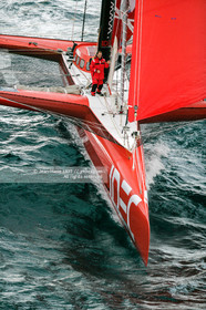 SAILING IDEC & FRANCIS JOYON