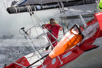 IMOCA MAITRE COQ - JEREMIE BEYOU.