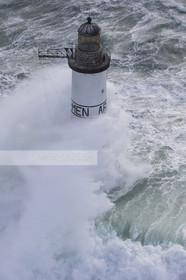 Les phares d'Iroise dans la tempête Ruth