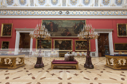 Russie, Saint Petersbourg, classé Patrimoine Mondial de l'UNESCO, Palais d'Hiver, qui abrite le Musée de l'HErmitage, construit par Bartolomeo Rastrelli (1754 - 1762), classé Patrimoine Mondial de l'UNESCO.