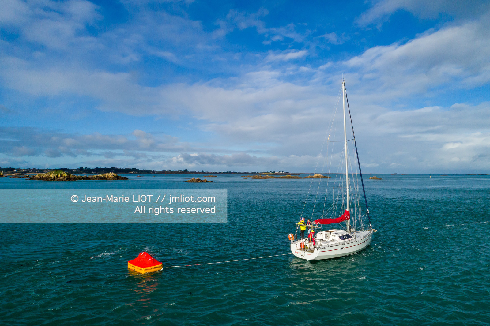 RADEAUX DE SURVIE - COMPARATIF