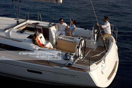 CHANTIER JEANNEAU 2011