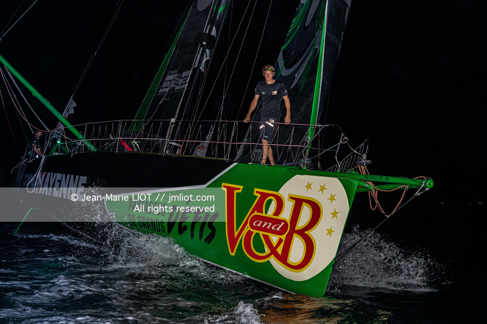 Transat Jacques Vabre 2019, arrivée à Salvador de Bahia, de Maxime Sorel et Guillaume Le Brec à bord de l'Imoca V and B le 12 novembre 2019.Photo © Jean-Marie Liot   AleA.
