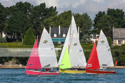 TOUR DE L'ILE AUXMOINES 2014