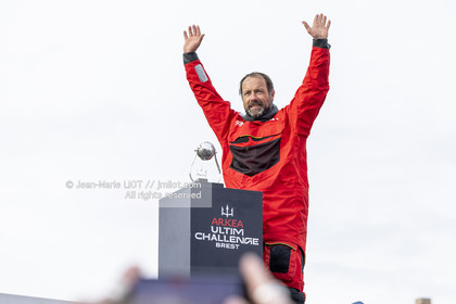 THOMAS COVILLE - ARKEA ULTIM CHALLENGE - ARRIVEE