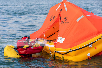 RADEAUX DE SURVIE - COMPARATIF