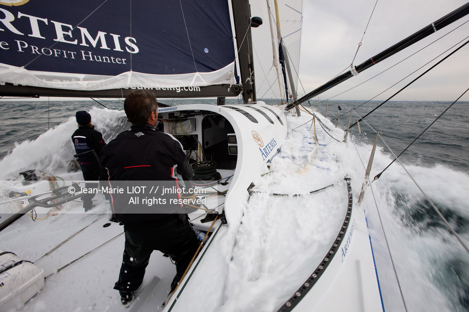 A BORD D'ARTEMIS AVEC SAM DAVIES ET SYDNEY GAVIGNET