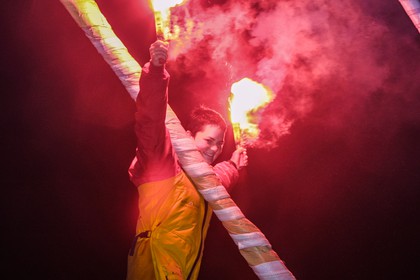 ARRIVEE ELLEN MACARTHUR - 2E