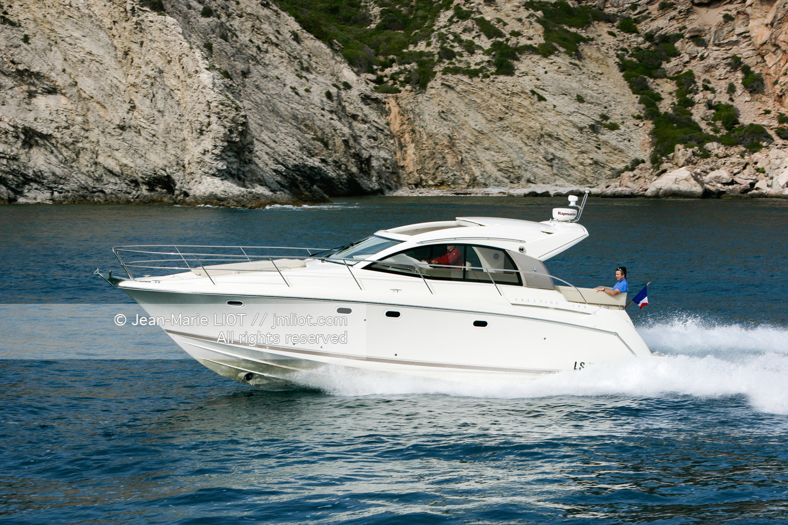 NEPTUNE-PRESTIGE 38S