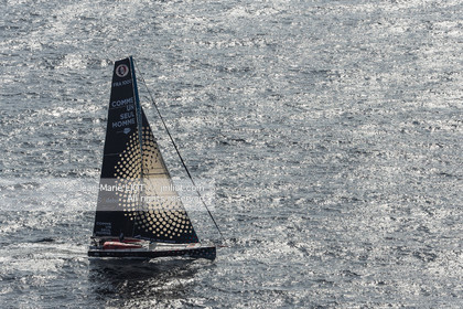 ERIC BELLION - COMME UN SEUL HOMME - VENDEE GLOBE 2016-2017
