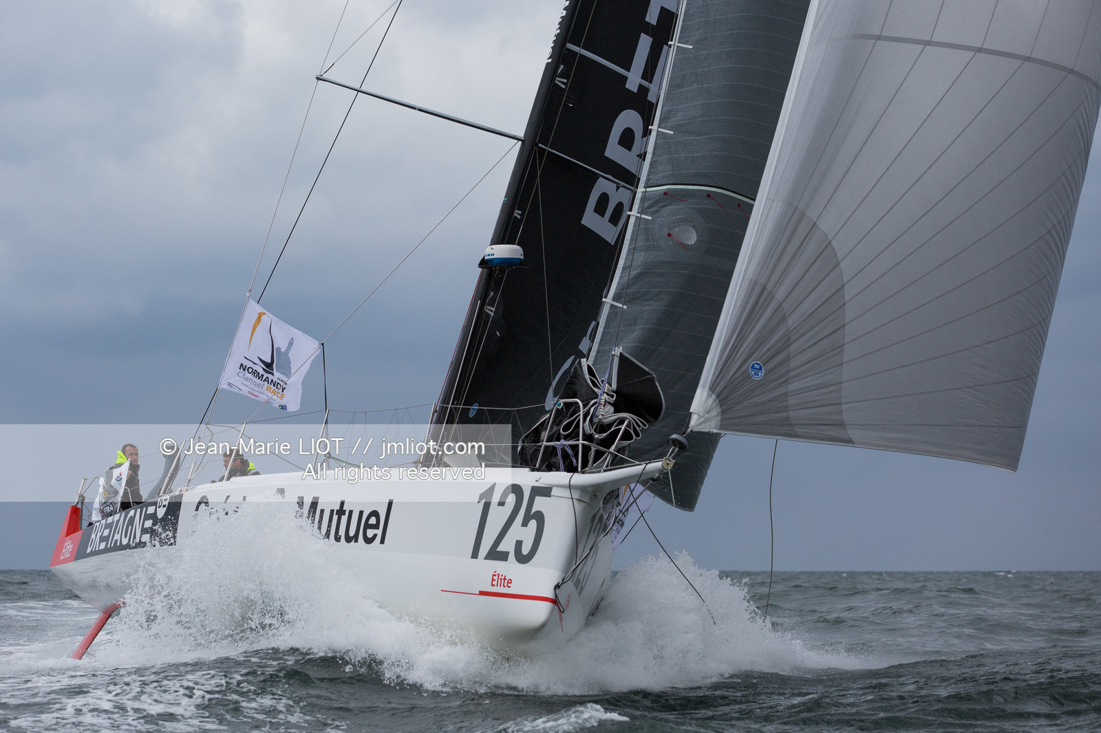 NORMANDY CHANNEL RACE 2015 - ARRIVEES