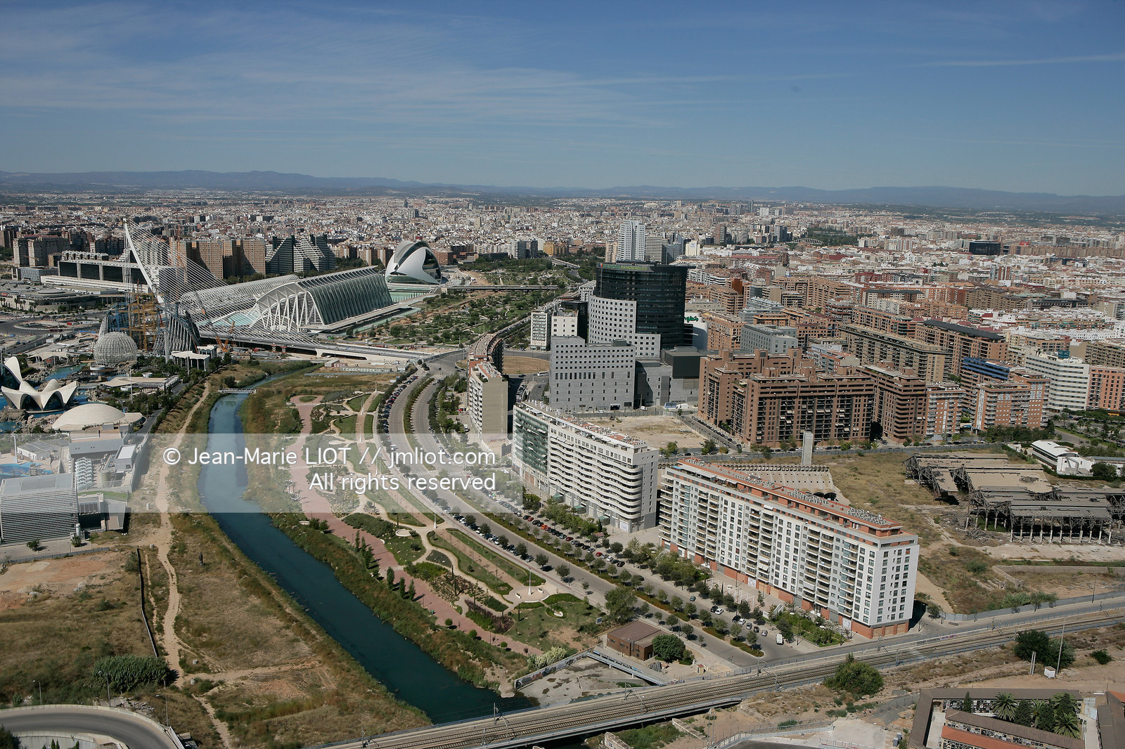 Vue aerienne de Valence, Espagne.photo© Jean-Marie Liot .