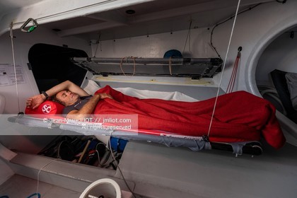 YANNICK BESTAVEN 2020 - IMOCA MAITRE COQ