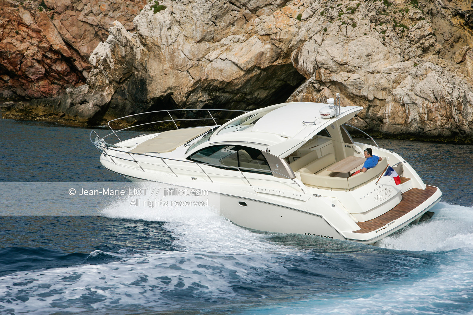 NEPTUNE-PRESTIGE 38S