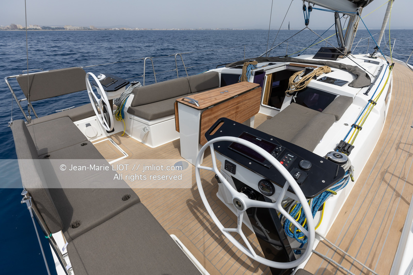 DUFOUR YACHTS 2023 - DUFOUR 41