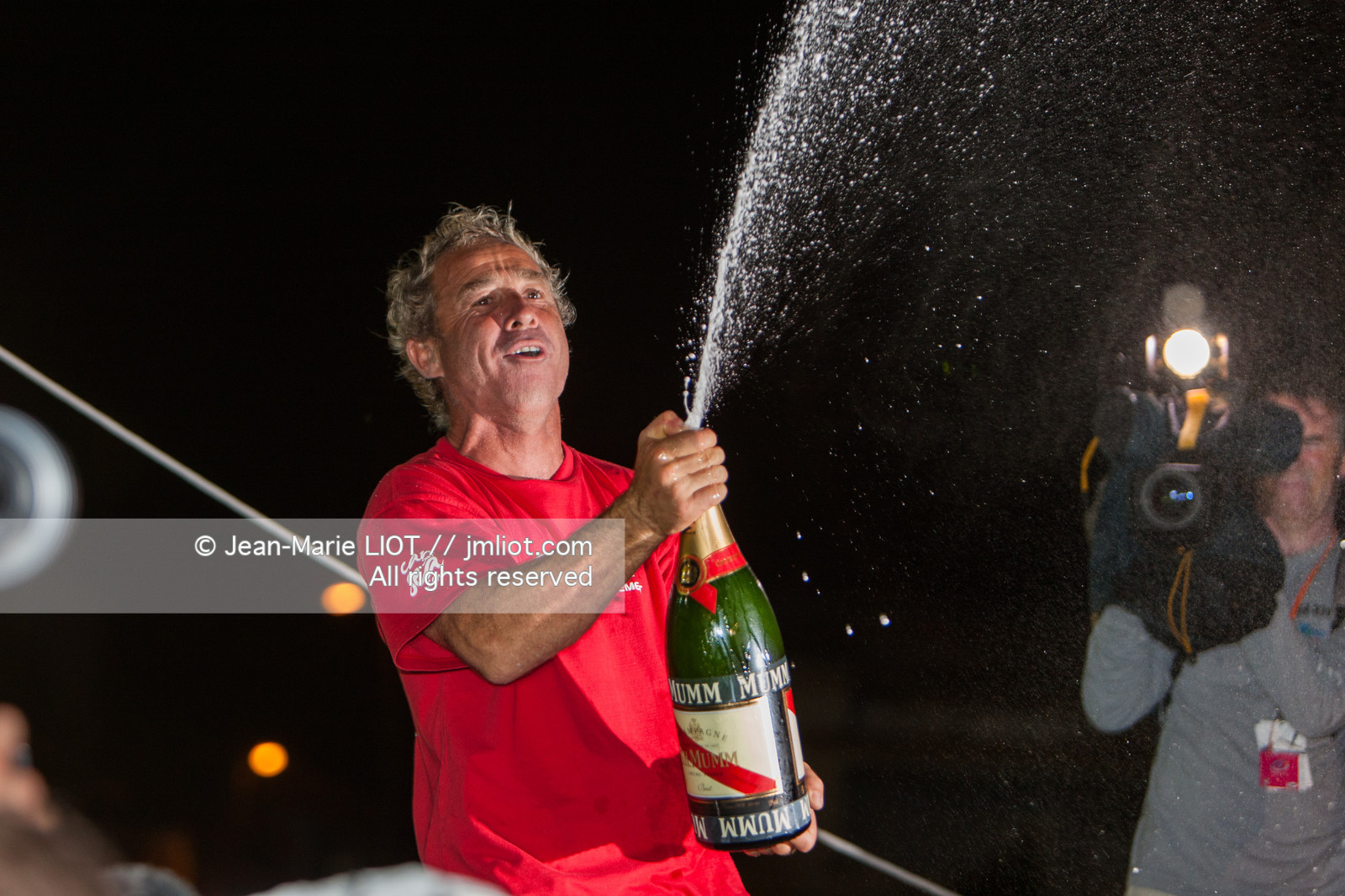ROUTE DU RHUM 2010 - ARRIVEE DE ROLAND JOURDAIN