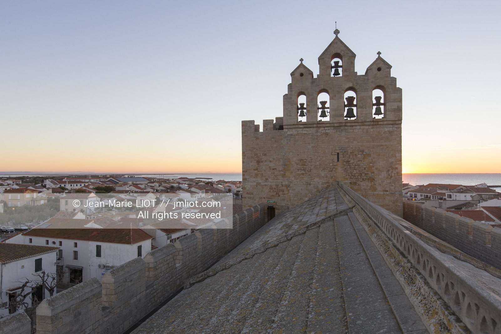 VOILE MAGAZINE - 100 MILLES A BORD - DELPHIA 34