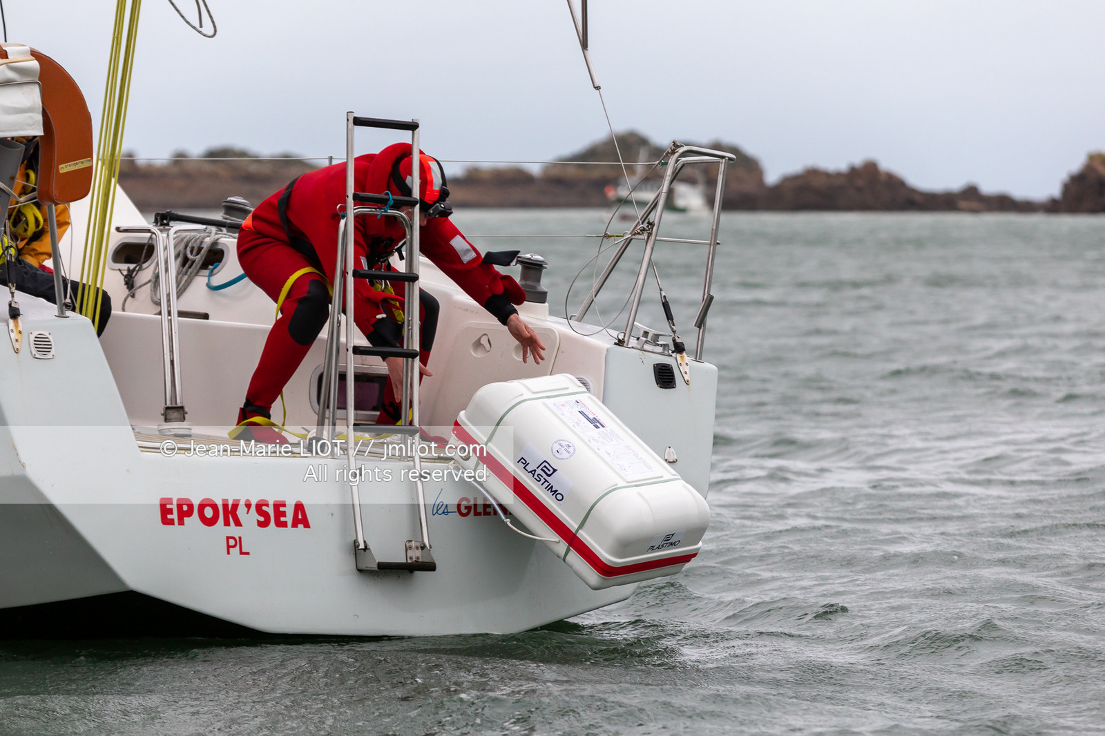 RADEAUX DE SURVIE - COMPARATIF