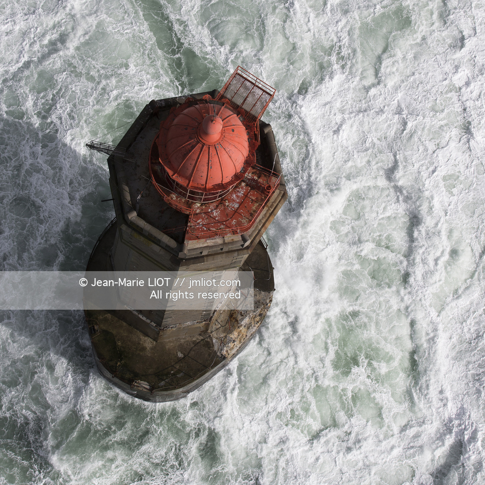 Les phares d'Iroise dans la tempête Ruth