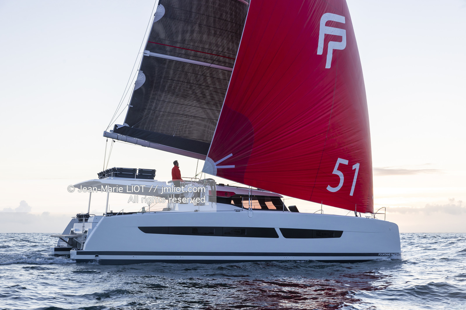 FOUTAINE PAJOT 2022 - AURA 51